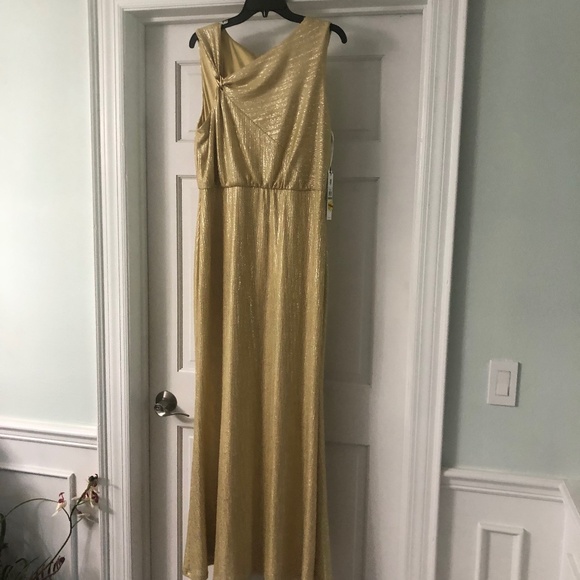 Calvin Klein woman dress gold gown - Picture 4 of 16